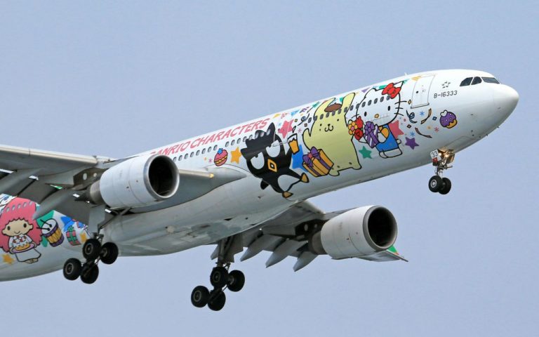 Hello Kitty te da la bienvenida: así es el aeropuerto más adorable de Japón