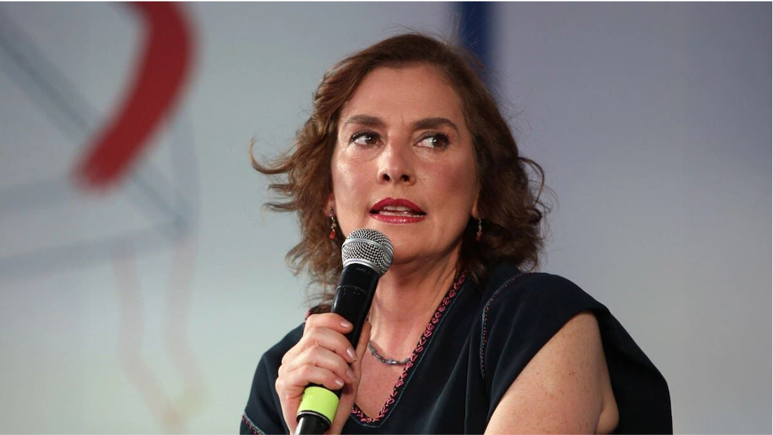 Beatriz Gutiérrez Müller responde a rumores sobre nacionalidad española: ‘Yo vivo en nuestro bello México’
