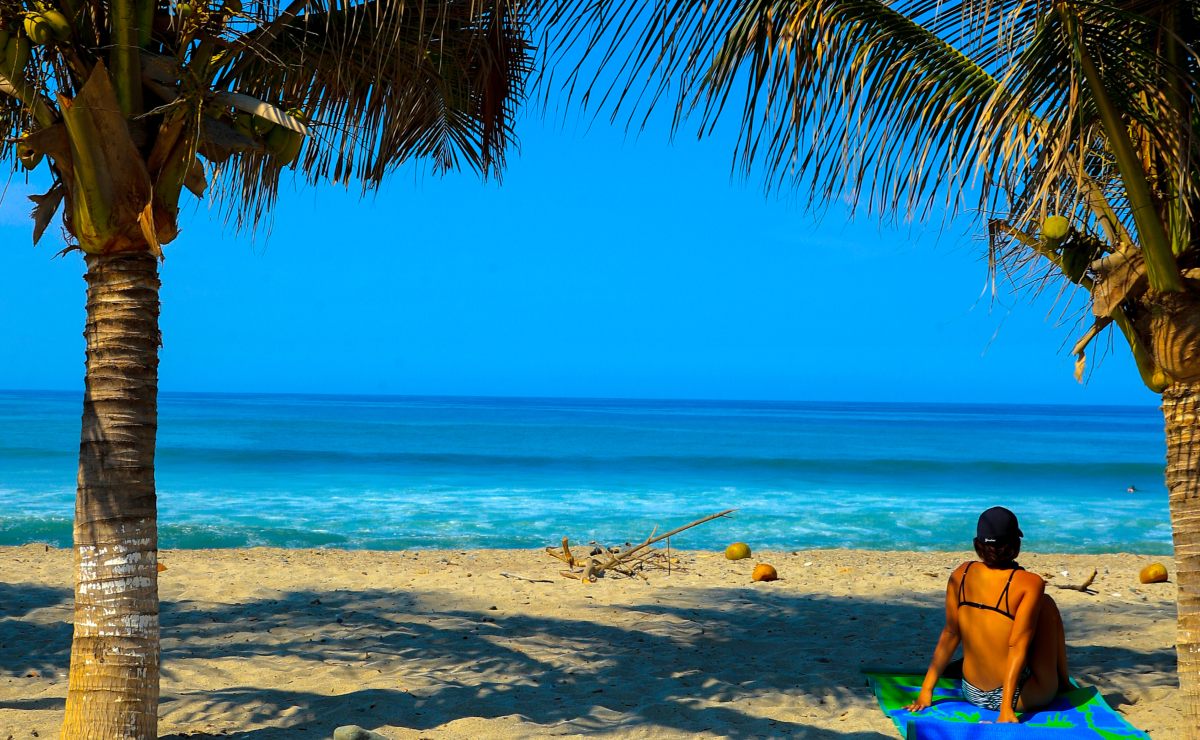 Playa La Ticla: el edén michoacano donde el surf y la naturaleza se encuentran