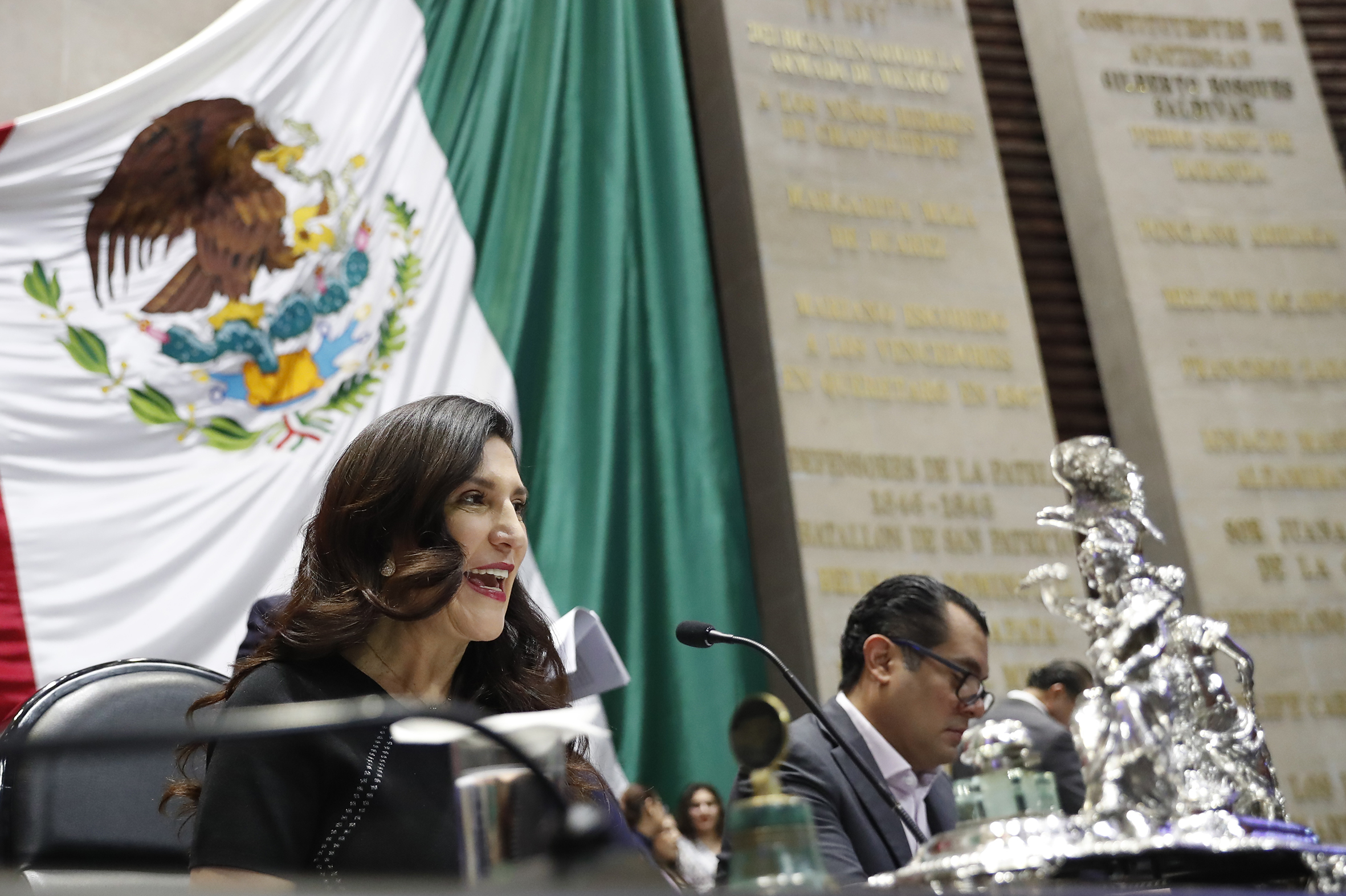 Kenia López Rabadán representará al Congreso en el aniversario de los Niños Héroes