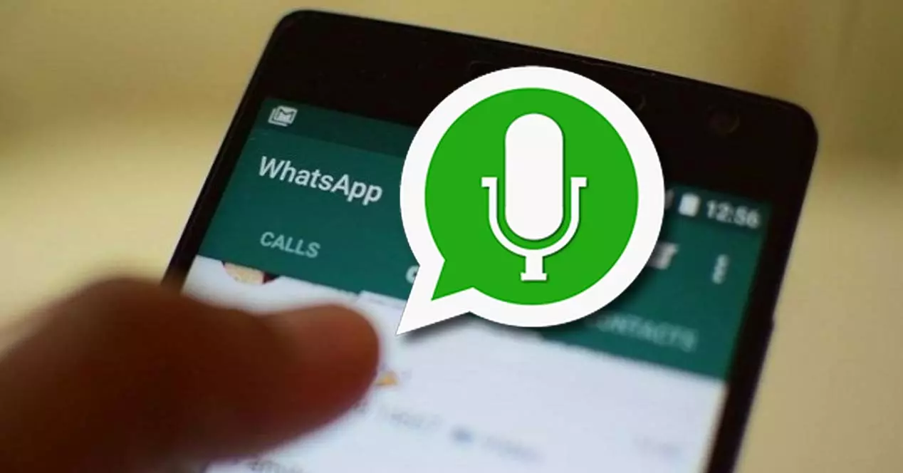 La nueva etiqueta digital: las reglas no escritas que rigen WhatsApp, Stories y pantallazos